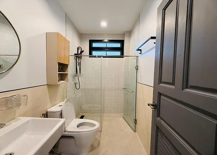 Baanrimtara Hotel 2*