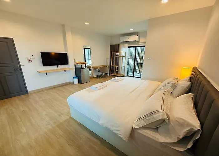 Baanrimtara Hotel